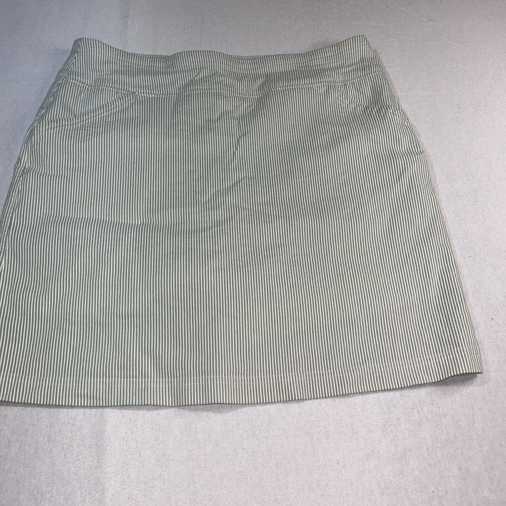 Mario Serrani Striped Seersucker Skort Women's M Golf Tennis Picklebal Athletic